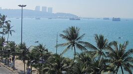 pattaya_beach2.jpg