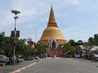 23-Nakhon-Phatom-Chedi-40.jpg