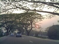 Bangladesch-Dhaka Comilla Highway.jpg