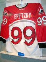 Canada-IJshockey Olympia 1998 ''Wayne Gretzky''.JPG