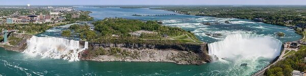 Canada-Ontario ''Niagara'' Zicht van Skylontower (3).jpg