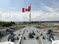 Canada-Ontario ''Hamilton'' HCMS Haida (17).jpg