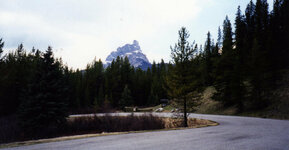 Canada-Alberta ''Bow Valley Parkway'' Castle Mountain (1).jpg