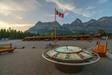 Canada-Alberta ''Jasper National Park The Crossing Resort'' (6).jpg