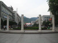 China-Jiande City ''Zentrum'' (1).JPG