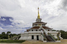 Wat Pha Tak Suea-3.jpg