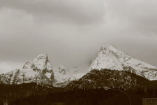 Duitsland-Berchtesgaden ''Watzmannmassiv-Watzmann  mit „Frau“ (links) und „Kindern“ (Mitte)'' ...JPG