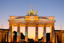 Duitsland-Berlin ''Brandenburger Tor-Festival of Lights'' (1).JPG