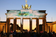 Duitsland-Berlin ''Brandenburger Tor-Festival of Lights'' (4).JPG