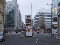 Duitsland-Berlin ''Friederichsstraße-Checkpoint Charlie'' (18).JPG