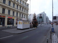 Duitsland-Berlin ''Friederichsstraße-Checkpoint Charlie'' (34).JPG