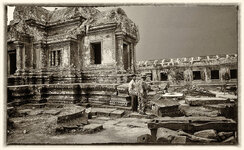 Prasat Preah Vihear VII_cleaned.jpg