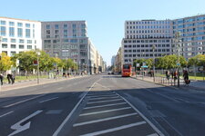 Duitsland-Berlin ''Leipziger straße''.JPG