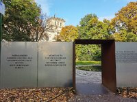 Duitsland-Berlin ''Memorial Sinti & Roma'' (1).jpg