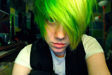 emo_green.jpg