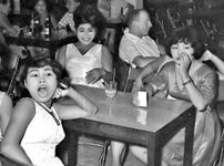 bargirls_in_uttapao_1970.jpg