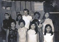 bargirls_in_uttapao5_1970.jpg