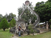 0066.wat_xieng_khuan.rahu.jpg