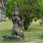 0073.wat_xieng_khuan.jpg