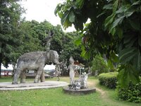 0079.wat_xieng_khuan.dreikopf.jpg