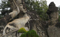 0085.wat_xieng_khuan.lb.jpg