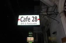 cafe_28_01medium.jpg