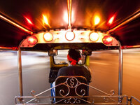 hellier-gavin-tuk-tuk-or-auto-rickshaw-in-motion-at-night-bangkok-thailand.jpg