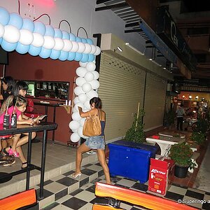 17.05.2013 Smurf Bar