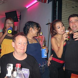 29.05.2013 Smurf Bar