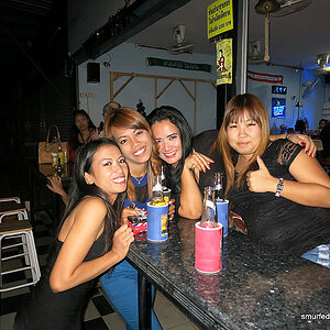 2014-01-09 Smurf Bar