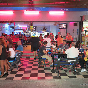 2014-01-11 Smurf Bar