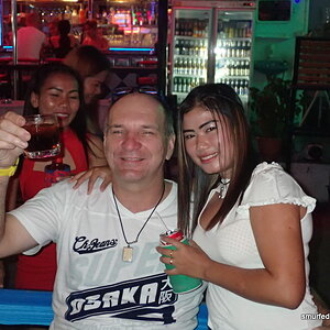 2015-02-18  Smurf Bar