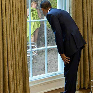 Obama-spies-on-merkel-meme