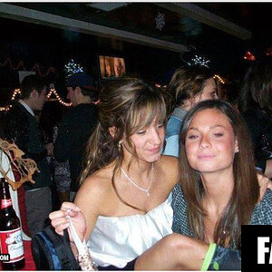 party-photo-fail-vomit2.jpg