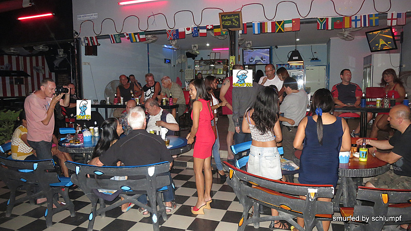 08.09.2013 Smurf Bar