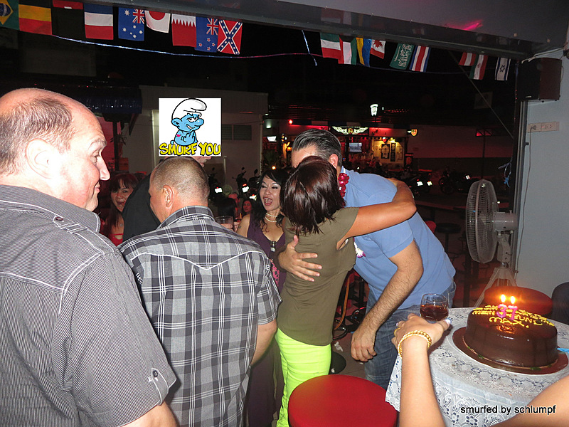 10.08.2013 Smurf Bar