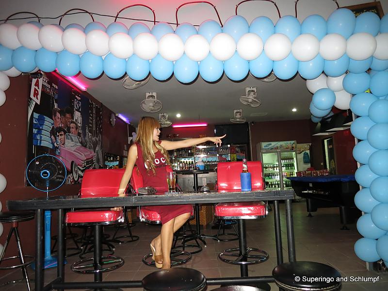 17.05.2013 Smurf Bar