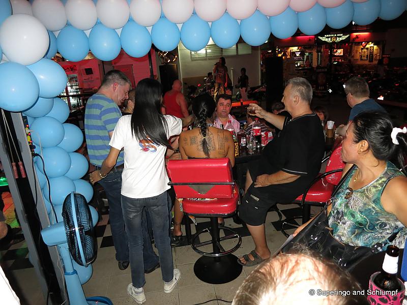 17.05.2013 Smurf Bar