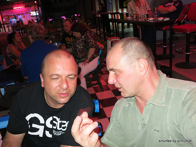 2014-01-08 Smurf Bar