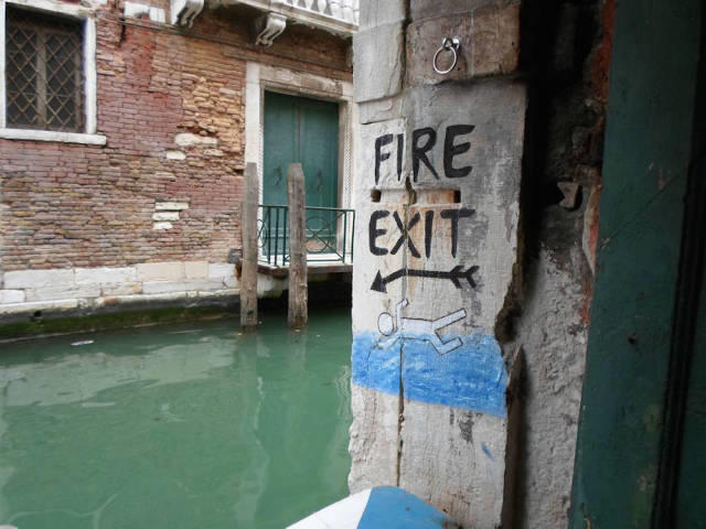 FireExit