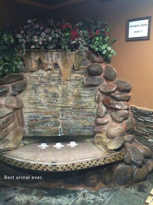 Waterfallurinal